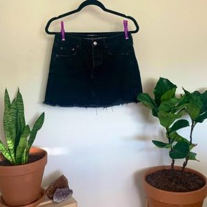 American Eagle Black Skirt
